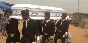 Create meme: dancing funeral in Ghana, bury the Negro dancing with the coffin, dancing with the coffin