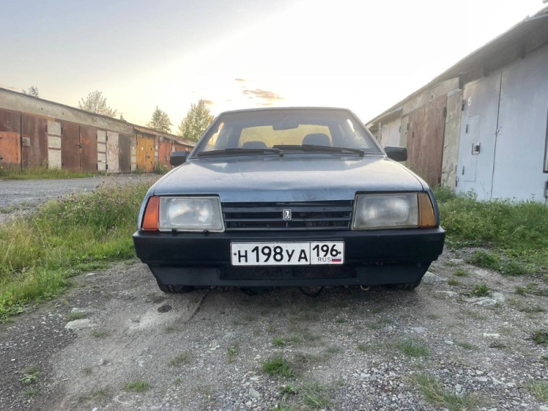 Создать мем: lada 21099, ваз 2109 1993, ваз 21099 1996