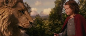 Создать мем: хроники нарнии лев колдунья и волшебный, хроники нарнии аслан и люси, хроники нарнии картинки из фильма
