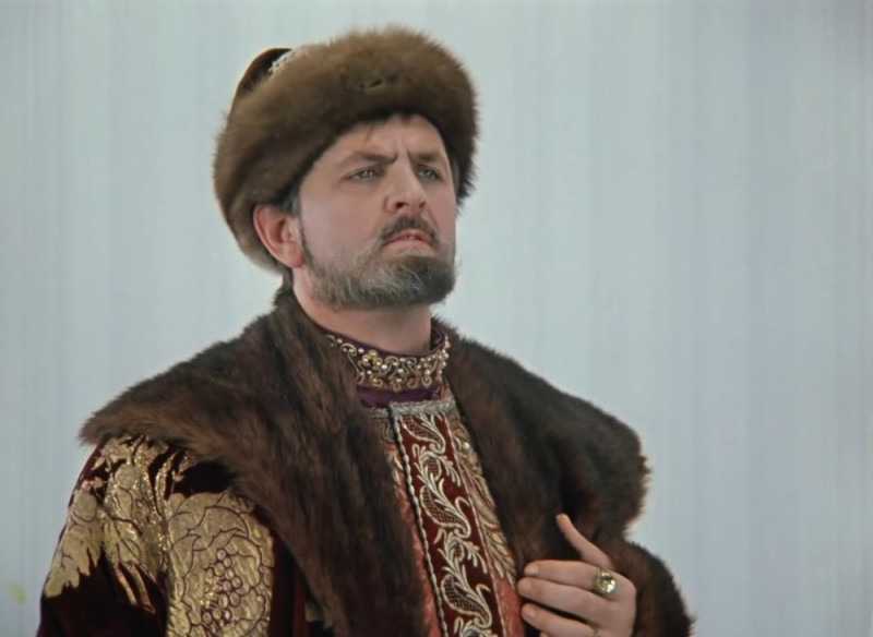 Create meme: Ivan the terrible from the movie Ivan Vasilyevich changes occupation, yakovlev tsar ivan vasilyevich, Yuriy Yakovlev as Ivan Vasilyevich changes occupation