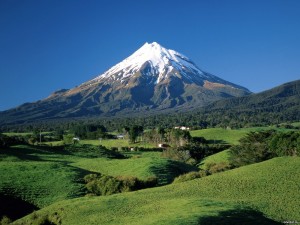 Создать мем: новая зеландия красивые места, природа, пейзажи новой зеландии