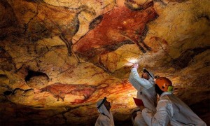 Создать мем: саутуола пещера альтамира, франция пещера альтамира, пещера альтамира наскальная живопись руки