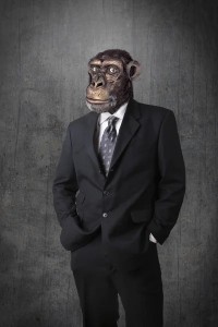 Создать мем: темнота, обезьяна в деловом костюме, шимпанзе в пиджаке