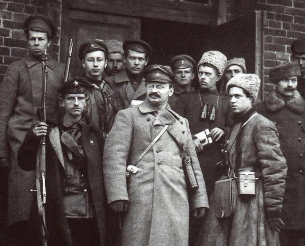 Create meme: Lev Davidovich Trotsky, Trotsky lev davidovich Revolutionary Military Council, lev davidovich trotsky 1918