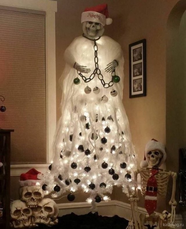 Create meme: scary christmas decorations, the nightmare before christmas tree, scary christmas tree