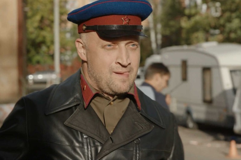 Create meme: Gosha Kutsenko, gosha kutsenko in a cap, wolf TV series 2020