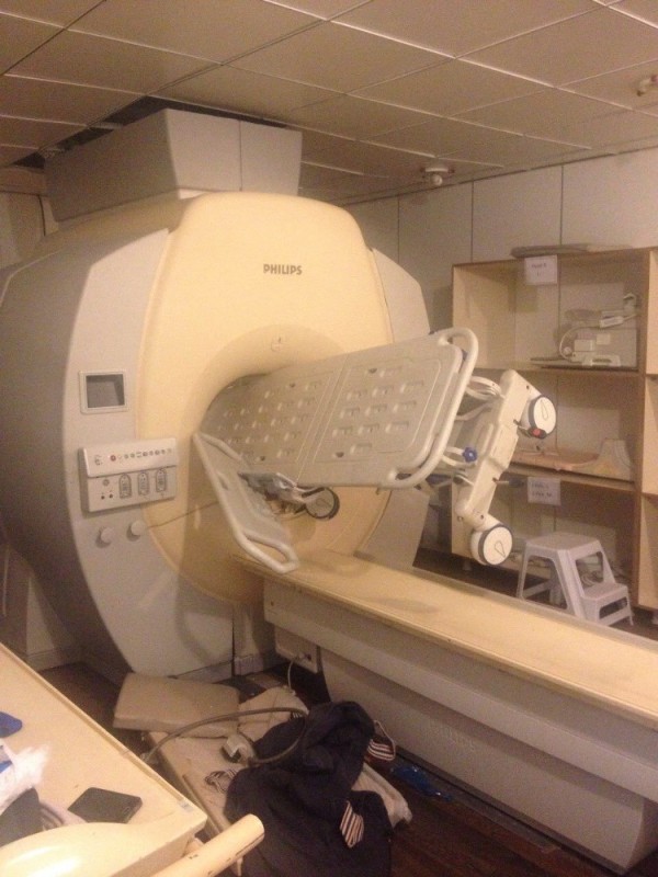 Create meme: philips intera 1.5t magnetic resonance imaging, tomography, tomograph
