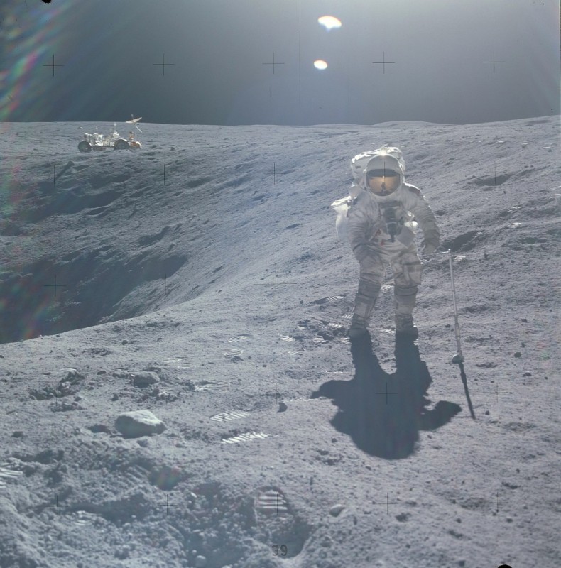 Создать мем: базз олдрин на луне, высадка человека на луну, аполлон-11