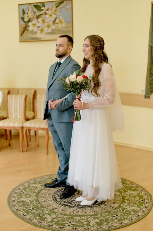 Создать мем: жених и невеста, свадьба в переславле залесском, на свадьбе