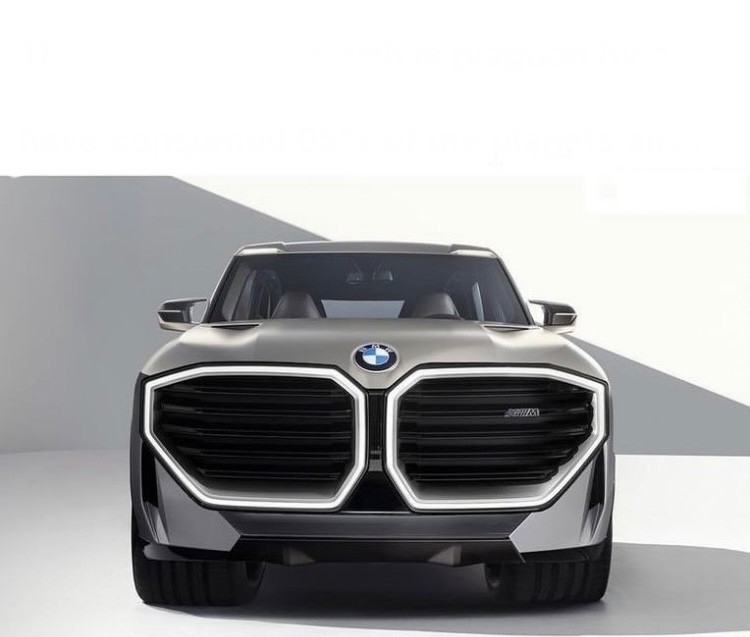 Создать мем: bmw x7, bmw xm 2023, бмв xm 2023