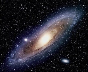 Создать мем: туманность андромеды, галактика андромеды, наша галактика млечный путь
