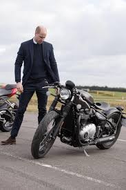 Создать мем: мотоцикл, prince william bike triumph, steve mcqueen motorcycle