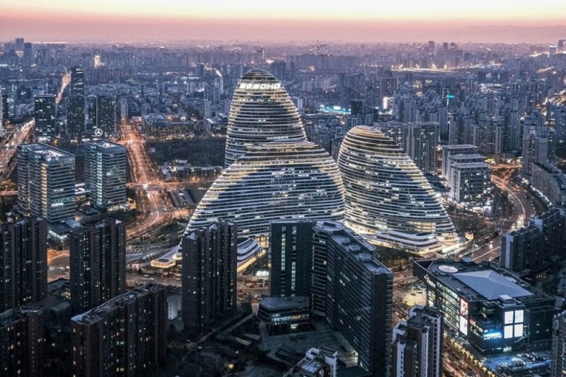 Создать мем: wangjing soho в пекине, пекин население 2022, столица китая пекин