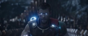 Создать мем: Thor-ragnarok-trailer-breakdown-thor-lightning-eyes