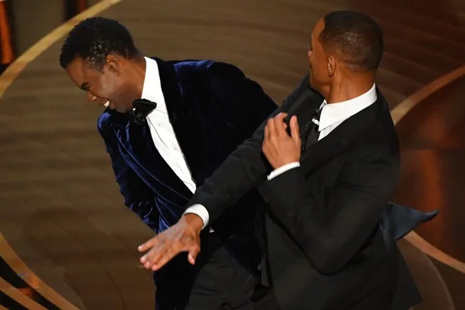 Создать мем: will smith slap, уилл смит оскар, slap will smith chris rock