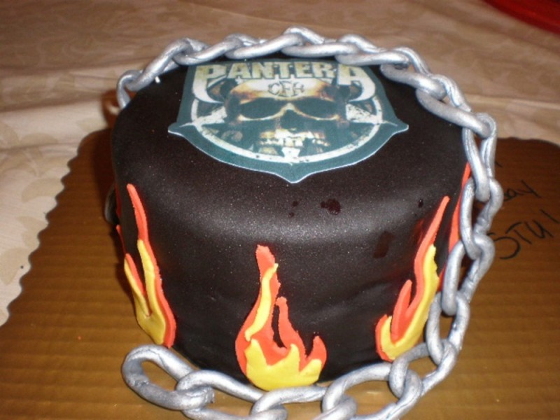 Create meme: Harley Davidson cake, cake in the style of rock, mortal kombat cake