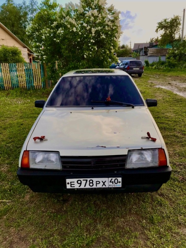 Создать мем: lada (ваз) 21099 2001, lada ваз 2109, лада 21099