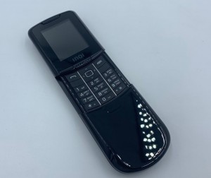 Создать мем: nokia 8800, nokia 8800 classic black, нокия 8800 sirocco black