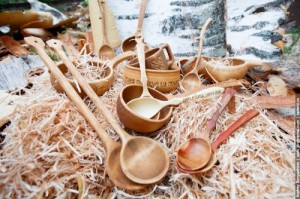 Create meme: carved spoons, spoon, the manufacture of wooden spoons