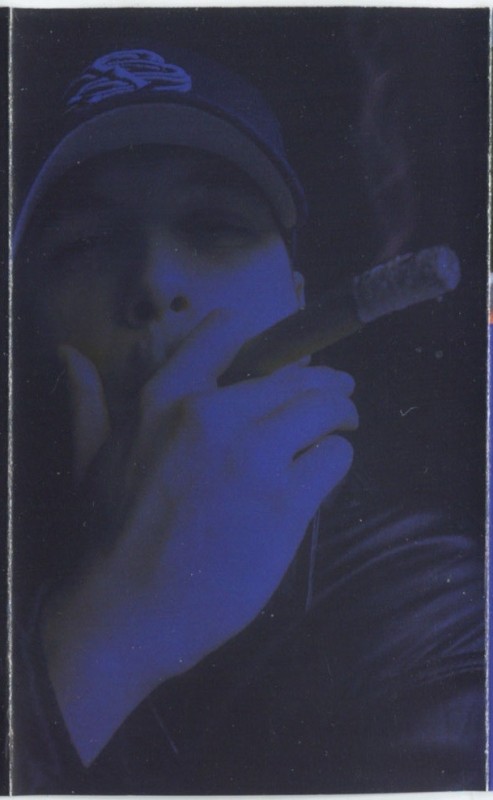 Создать мем: обложка трека, с сигаретой, дым сигарет