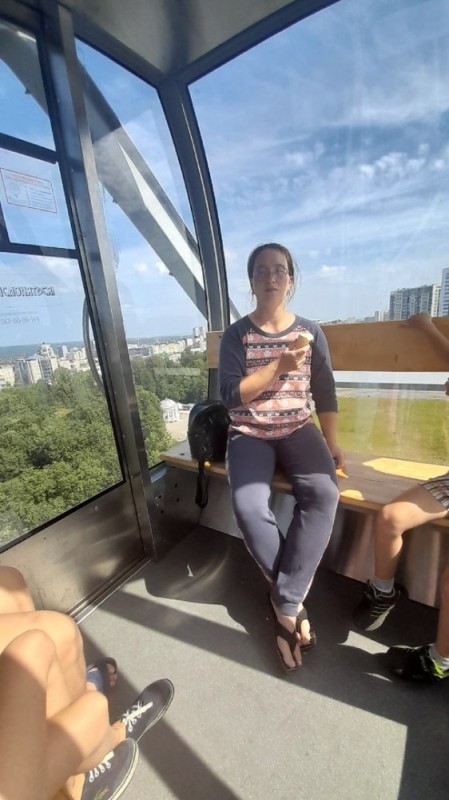 Create meme: Ferris wheel, feet , Moscow cable car