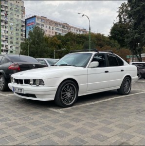 Создать мем: BMW 5er III (E34), toyota mark 2 100, toyota cresta 100 bbs