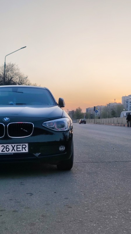 Создать мем: BMW 1er II (F20-F21), автомобиль бмв, машина bmw