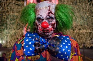 Создать мем: клоун, фильм про зомби клоуна, страшные клоуны
