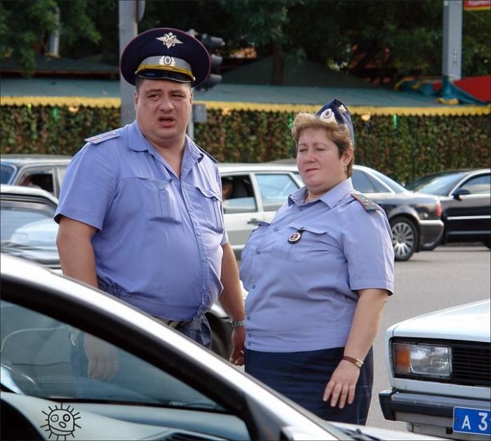 Create meme: a police officer , Traffic police Moscow, the policeman is fat