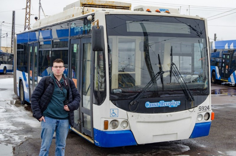 Create meme: trolleybus Trolza , vmz trolleybus, trolley Park 