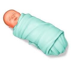 Создать мем: пеленание ребенка, запеленать новорожденного в пеленку, правильно пеленать новорожденного