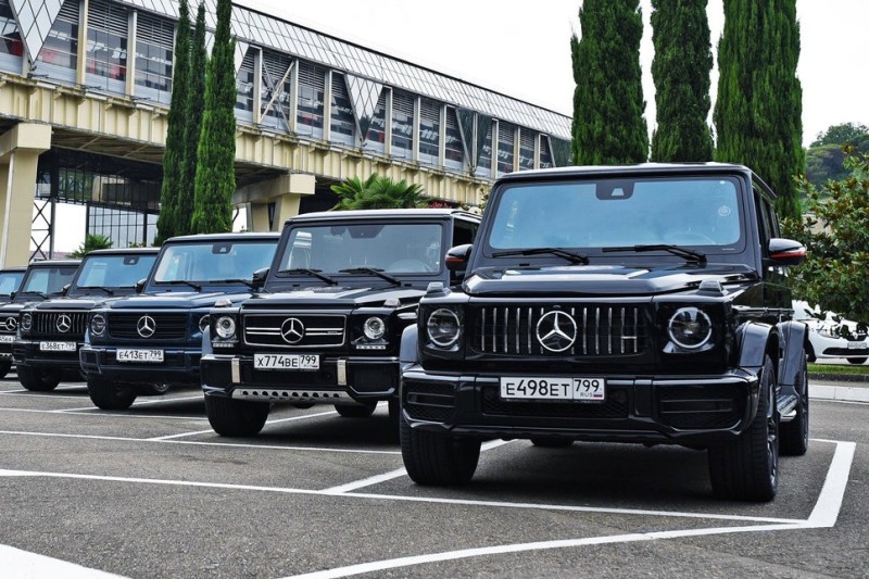 Create meme: mercedes benz g 65 amg, mercedes g 63, mercedes-benz