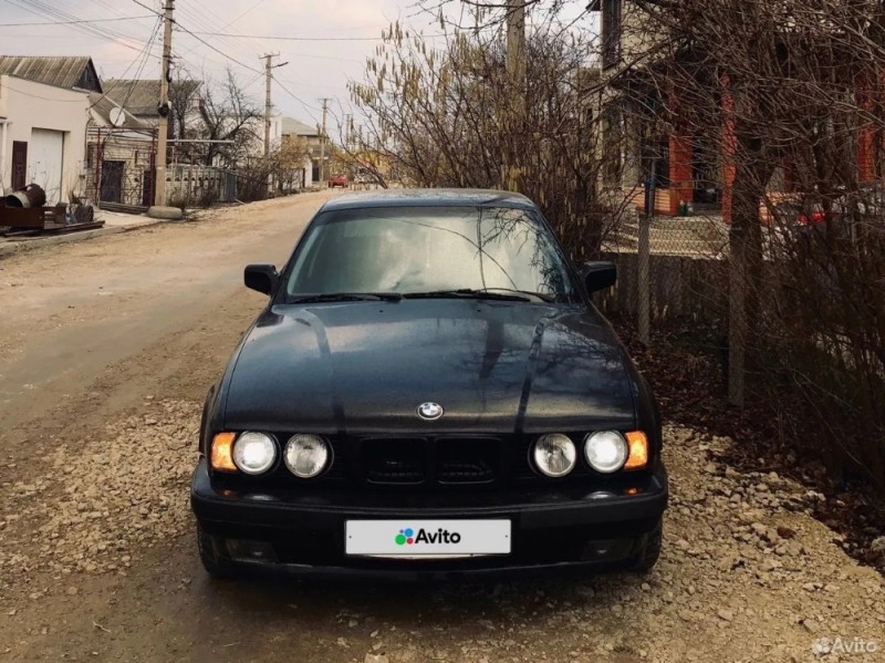 Create meme: BMW 7er II (E32) , bmw e34