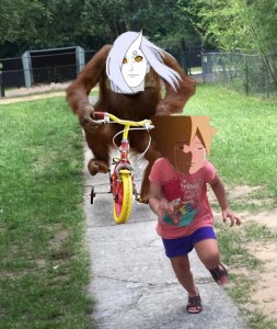 Создать мем: обезьяна на велике, обезьяна на велосипеде, обезьяна на велосипеде едет за девочкой мем
