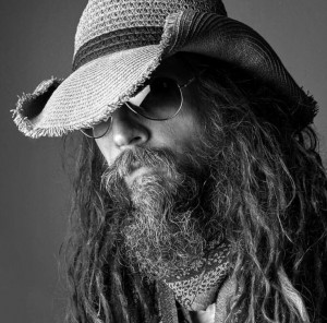 Создать мем: знаменитые музыканты, rob zombie, музыка новая