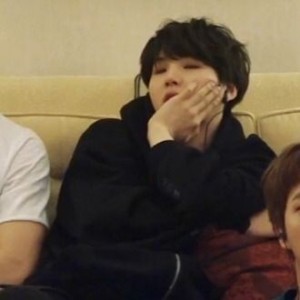 Создать мем: suga, yoongi boyfriend material, Чон Чонгук