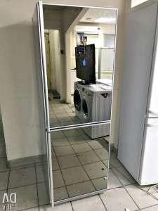 Создать мем: бытовая техника холодильник, холодильник lg с зеркальной дверью, холодильник лджи зеркальный