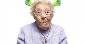 Создать мем: baba, старческое слабоумие картинки, радостная бабушка