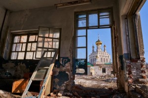 Создать мем: разруха в россии, неделя сейчас, храм воскресения христова москва разрушенный