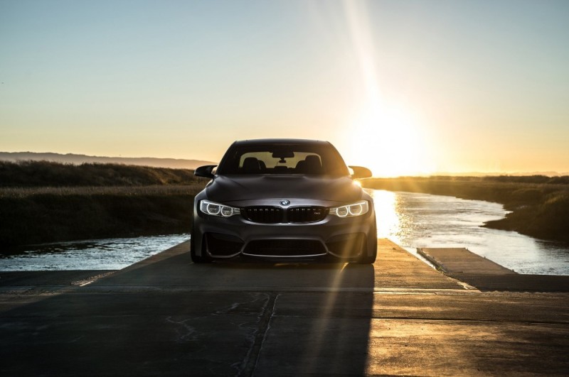 Создать мем: закат, закат море, bmw m4