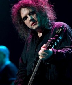 Create meme: Robert Smith, robert smith 2018, the cure - (i don't know what's going) on