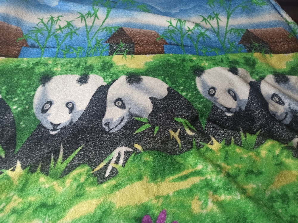 Создать мем: флисовый плед, панды, плед флисовый панда