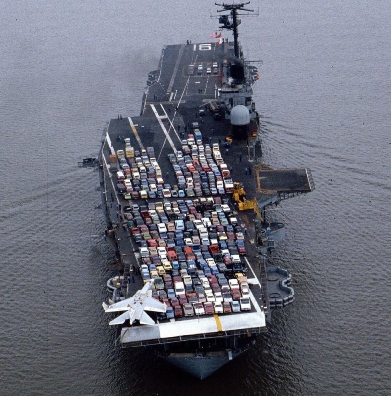 Create meme: us aircraft carrier, The aircraft carrier Lexington is at the bottom, the carrier
