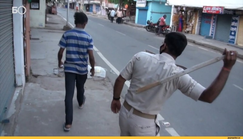 Create meme: india quarantine coronavirus, indian policemen beat with sticks, indian policeman