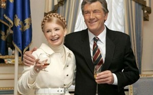Создать мем: юлия тимошенко встреча сша, юлия тимошенко улыбается, тимошенко и кучма