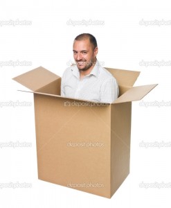 Создать мем: пустая коробка, коробка, человек в картонной коробке