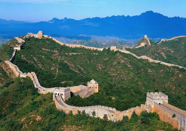 Создать мем: великая китайская стена пекин, стена китайская, великая китайская стена сбоку
