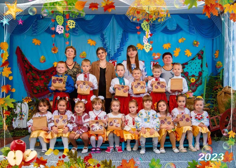Create meme: kindergarten, garden , kindergarten luchik noyabrsk