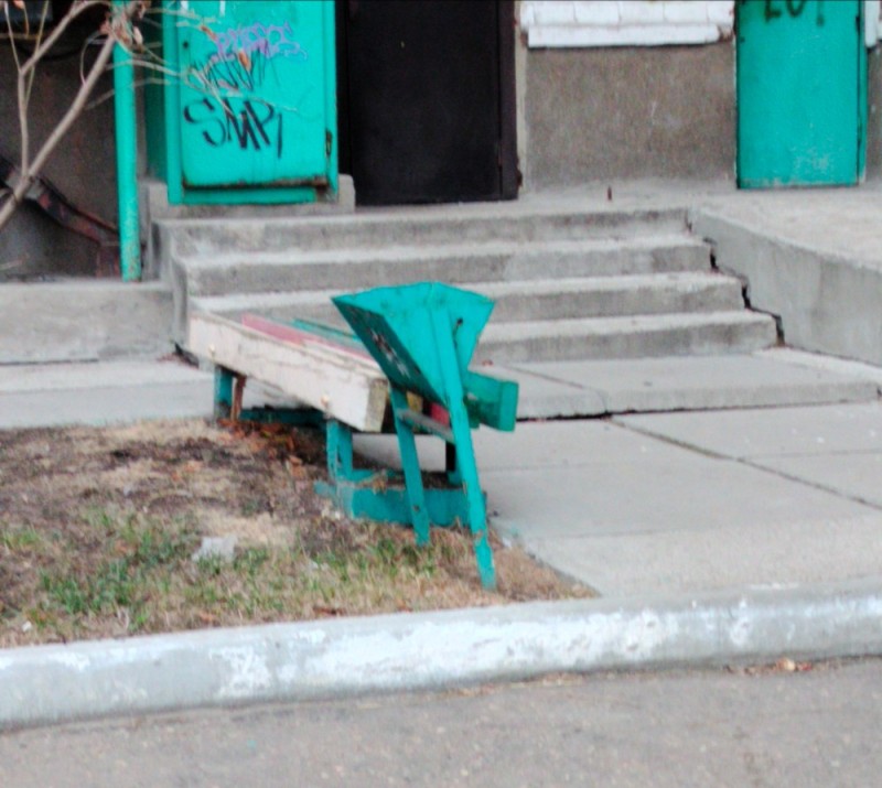 Create meme: a bench near the entrance, urn, street urns