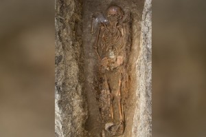 Create meme: the skeleton in the grave, ancient artifacts